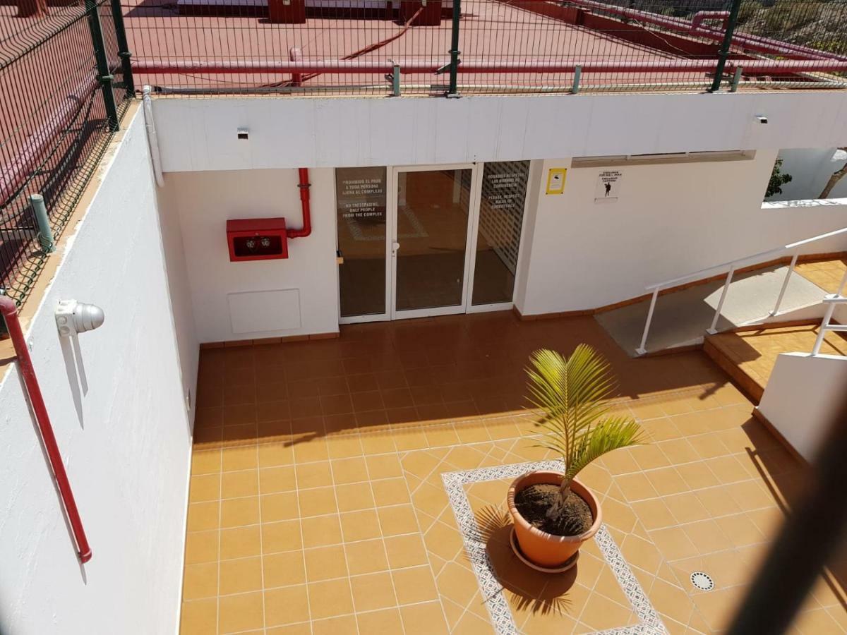 Apt With Terrace Facing Amadores Beach Kültér fotó
